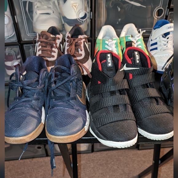 Nike's (Sz 1) - Picture 16 of 16